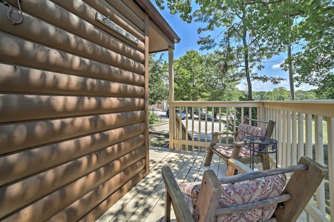 Branson Cabin With Deck Near Table Rock Lake! Εξωτερικό φωτογραφία