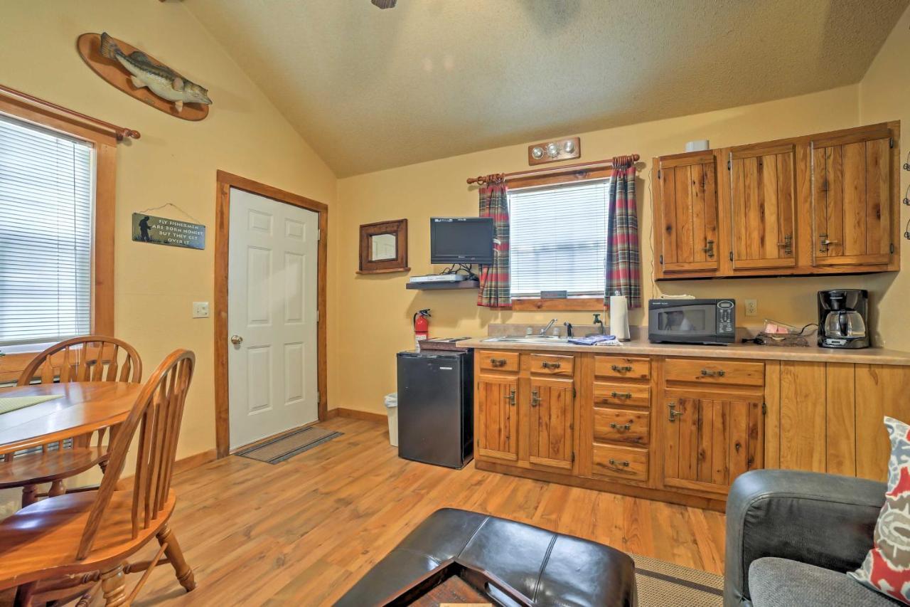 Branson Cabin With Deck Near Table Rock Lake! Εξωτερικό φωτογραφία