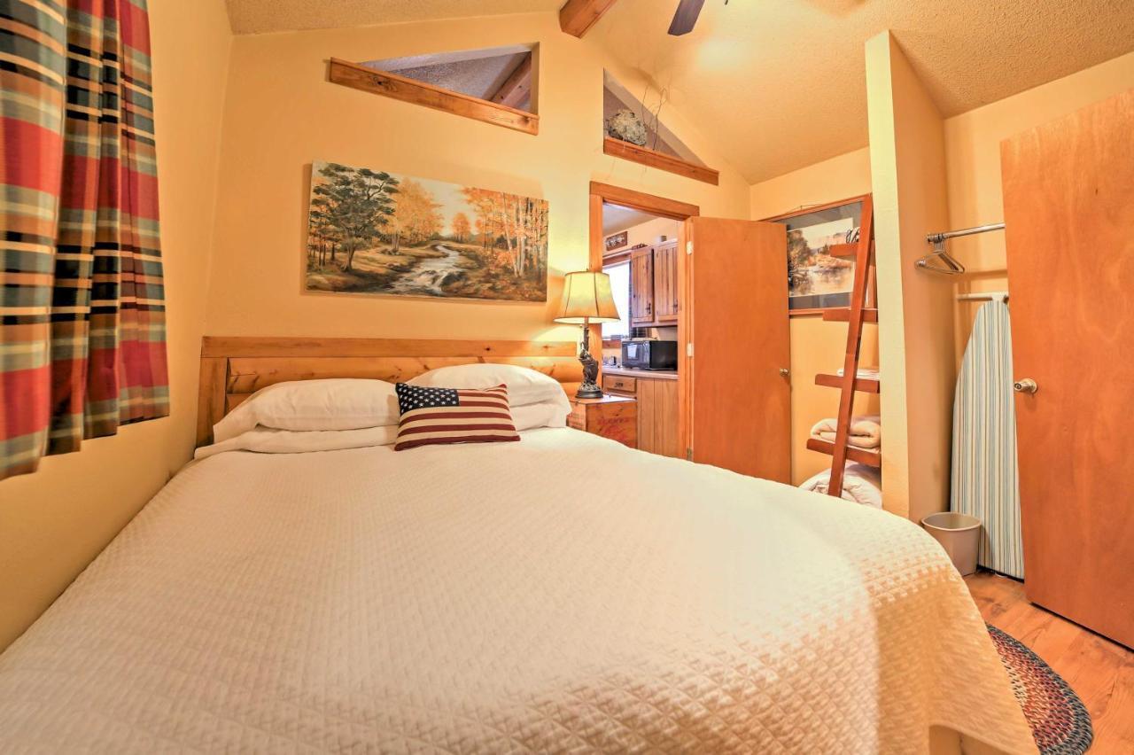 Branson Cabin With Deck Near Table Rock Lake! Εξωτερικό φωτογραφία