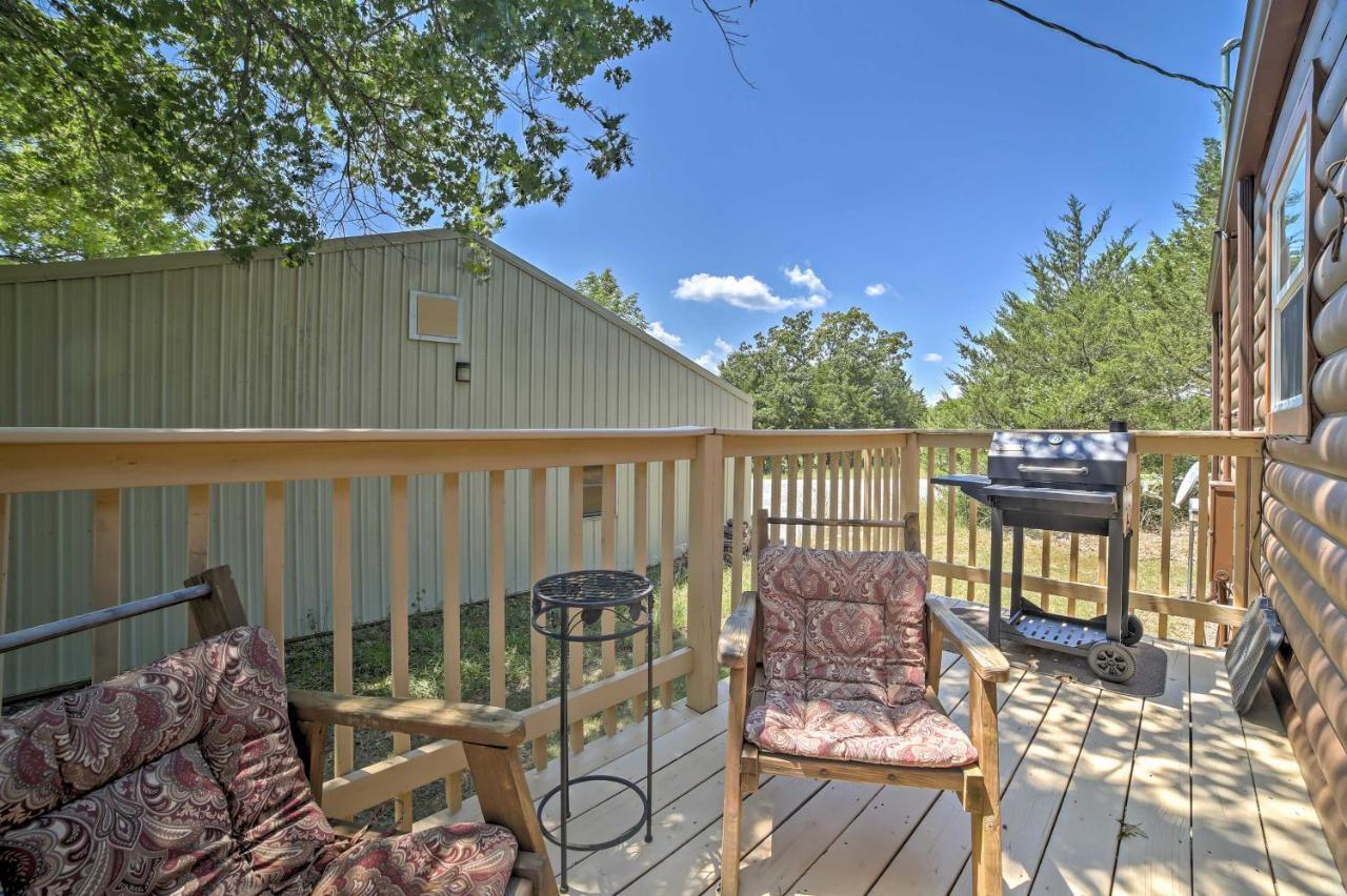 Branson Cabin With Deck Near Table Rock Lake! Εξωτερικό φωτογραφία